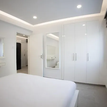 Phaedrus Living: Luxury Mackenzie Flat شقة