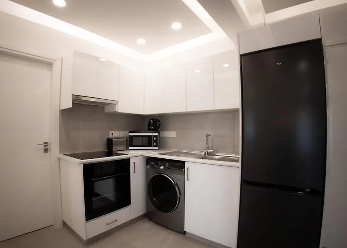 Phaedrus Living: Luxury Mackenzie Flat Apartamento Larnaca